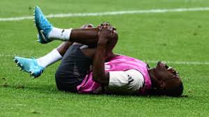 追梦：有点对JJJ失望 他那么出色 不应该还老是陷入犯规麻烦.